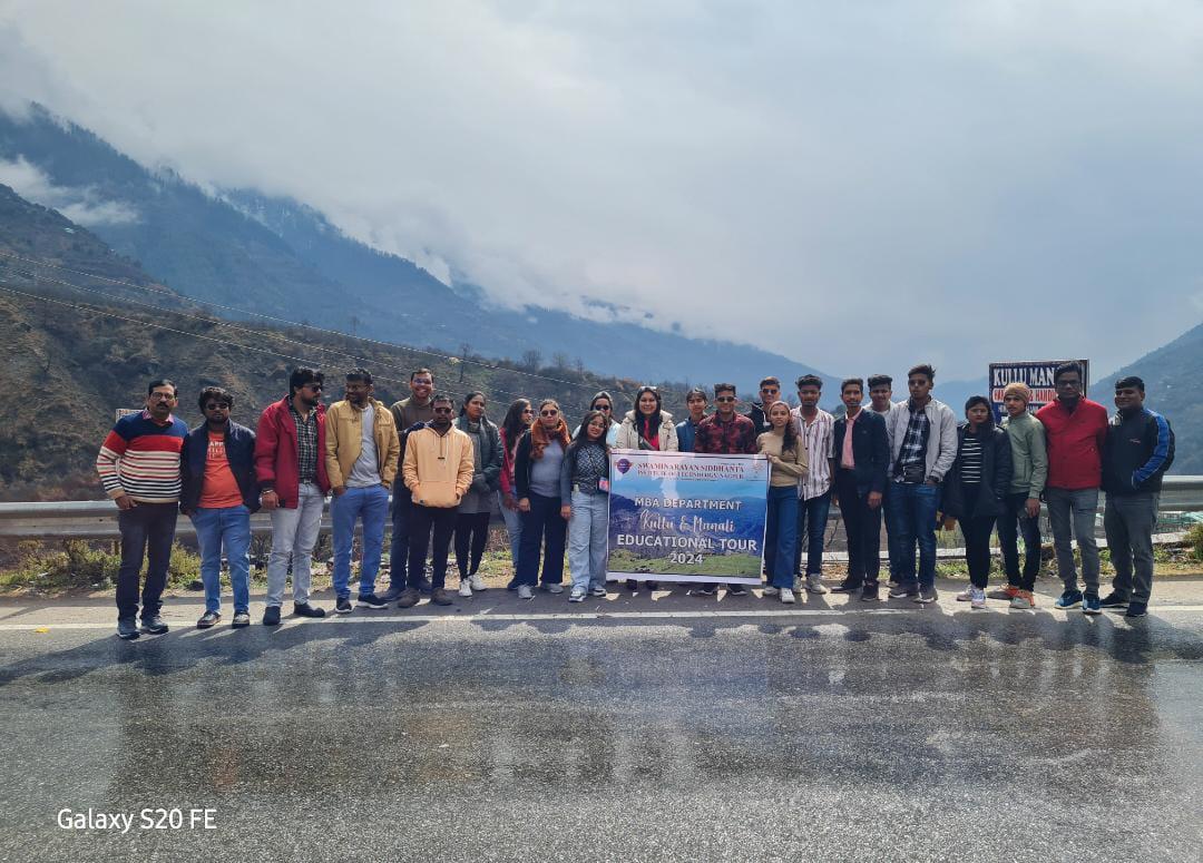 MBA Students On Educational Tour to Manali