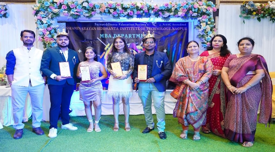 Winner of Farewell Program